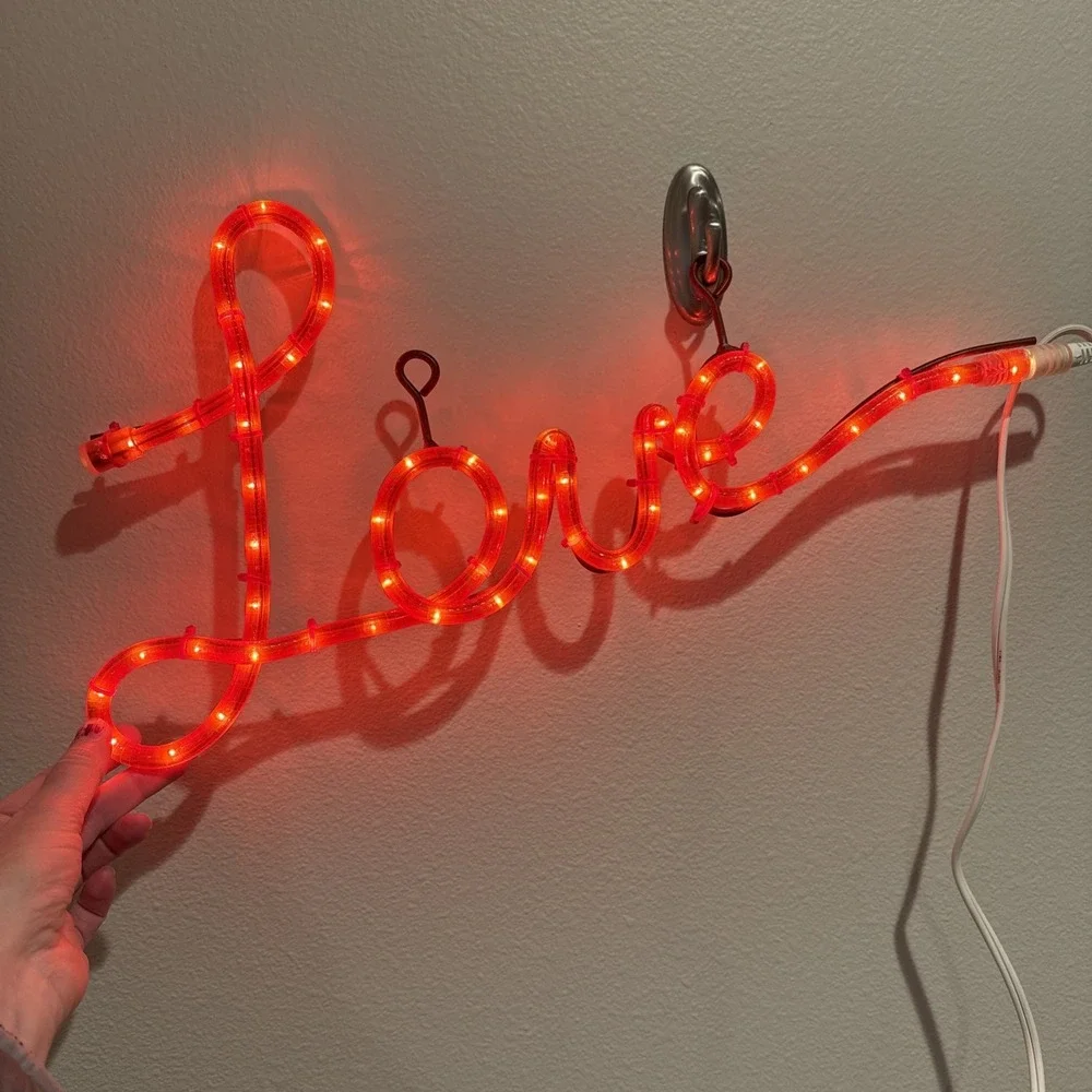 Vintage 2002‎ LOVE Rope Lighting Window Decoration 20 X 8.5
